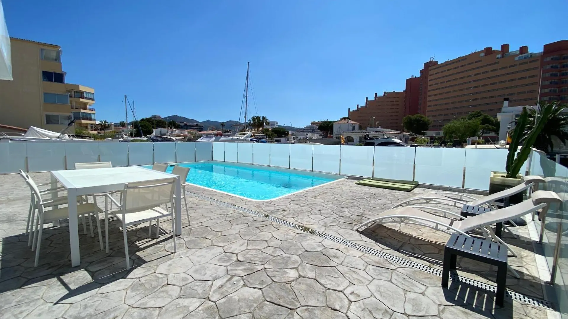 Casa vacanze Villa Agi Cap Llarg Roses Spagna
